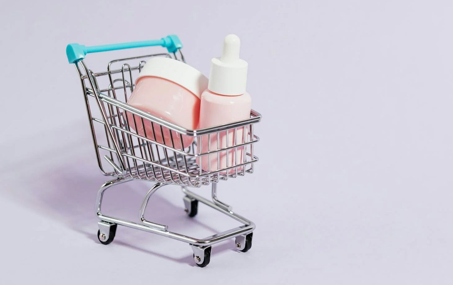 Ein kleiner Einkaufswagen